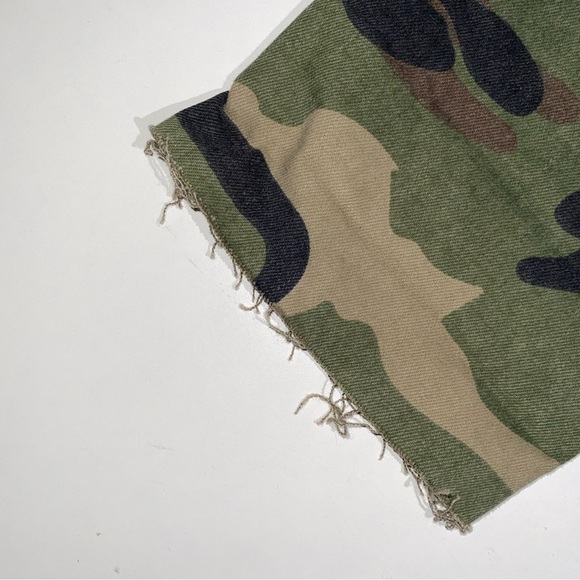RE/DONE NWT HIGH RISE STOVE PIPE CAMO JEANS LUXURY DESIGNER UPCYCLE BRAND - Picture 12 of 14